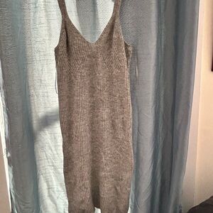 Dex Gray Ribbed Midi Dress-XL- form fitting- slits bottom hem. New or like new